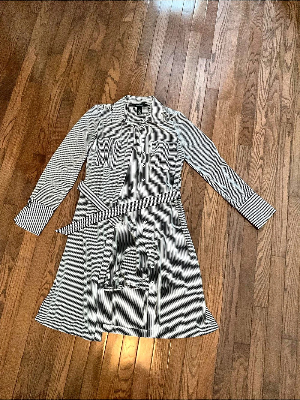 White House Black Market Striped Shirt Dress in Black & White Size 0 Like New